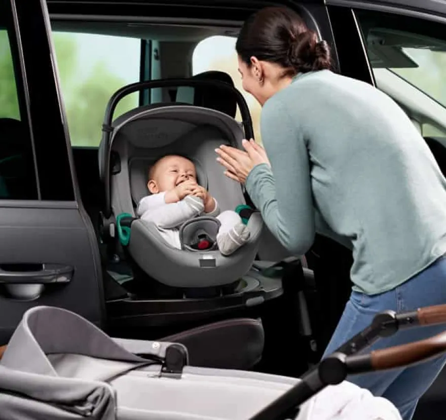Britax Baby-Safe iSENSE Space Black