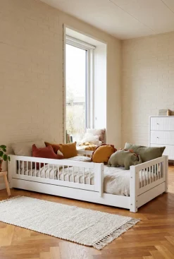 Flexa Montessori seng 90x200cm - tremmesider og sengehest (tremmer)