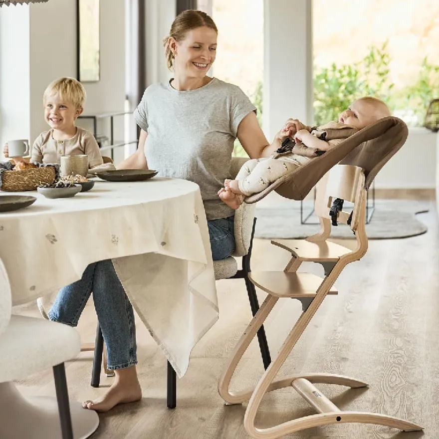Leander Babyindsats til Louie højstol - Mocca