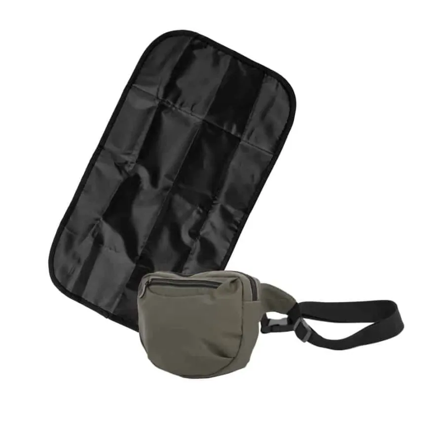 On-the-go mini taske med pusleunderlag - Army Grøn