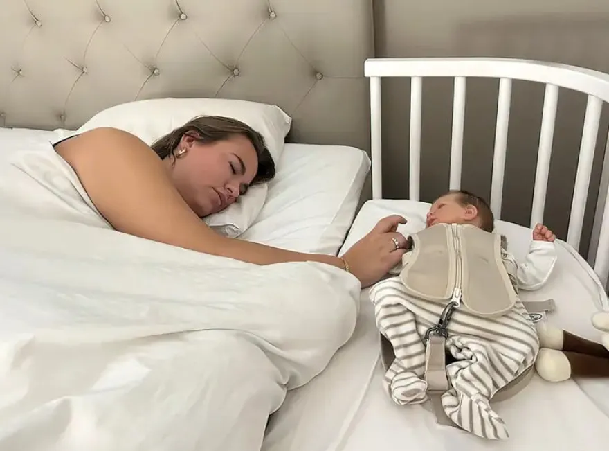 Tatti SleepWell vest til bedside og tremmeseng - beige